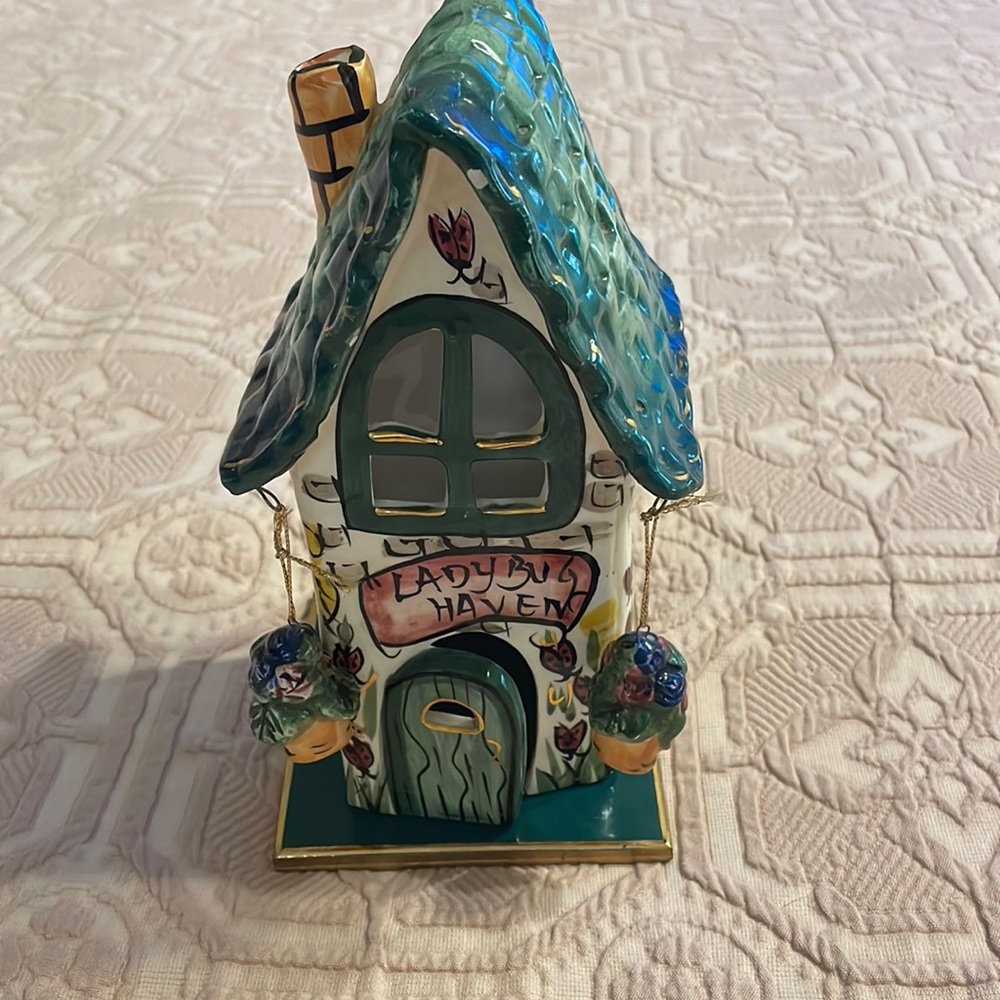Heather Goldminc pottery